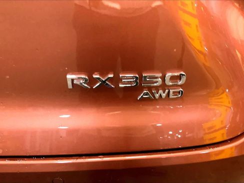 Certified 2025 Lexus RX 350 Premium image 9