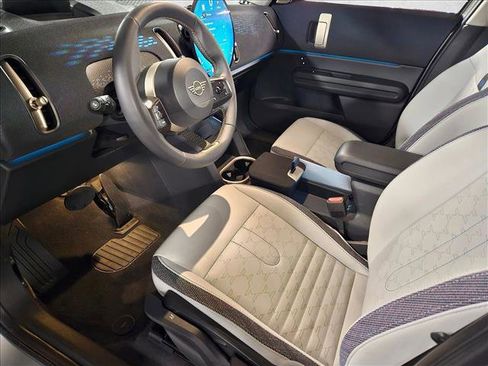 Certified 2025 MINI Cooper Countryman S image 10
