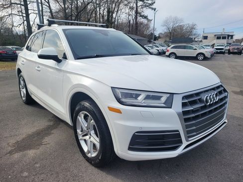 Used 2018 Audi Q5 2.0T Premium Plus image 3