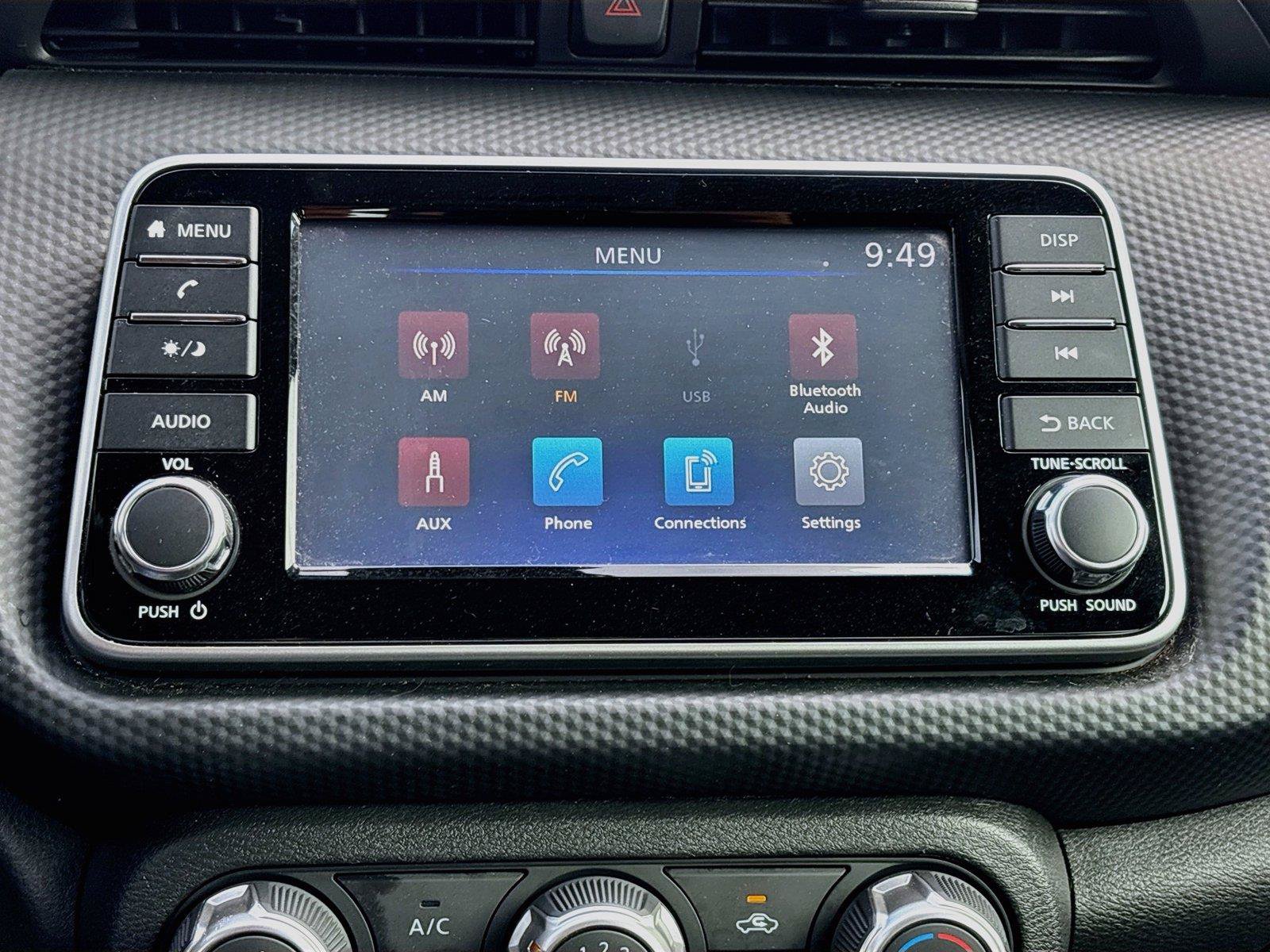 Used 2021 Nissan Kicks S FWD image 16