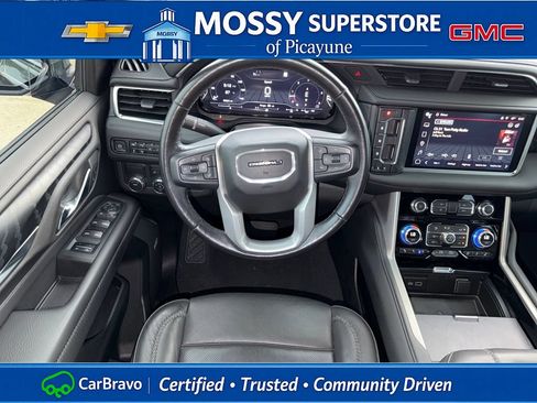 Certified 2022 GMC Yukon Denali RWD image 16
