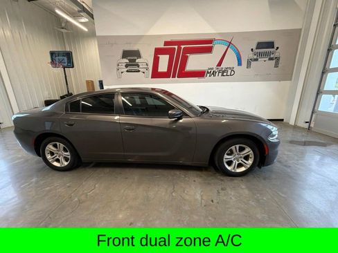Used 2021 Dodge Charger SXT w/ Leather Interior Group RWD image 2
