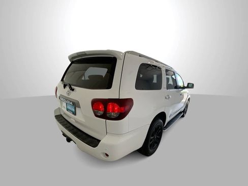Used 2021 Toyota Sequoia Limited AWD/4WD image 8