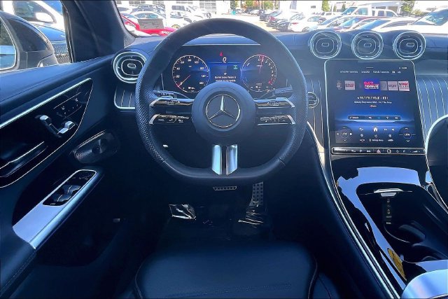 Certified 2025 Mercedes-Benz GLC 350e 4MATIC image 4