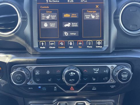 Used 2021 Jeep Wrangler Unlimited Sahara w/ Cold Weather Group AWD/4WD image 20