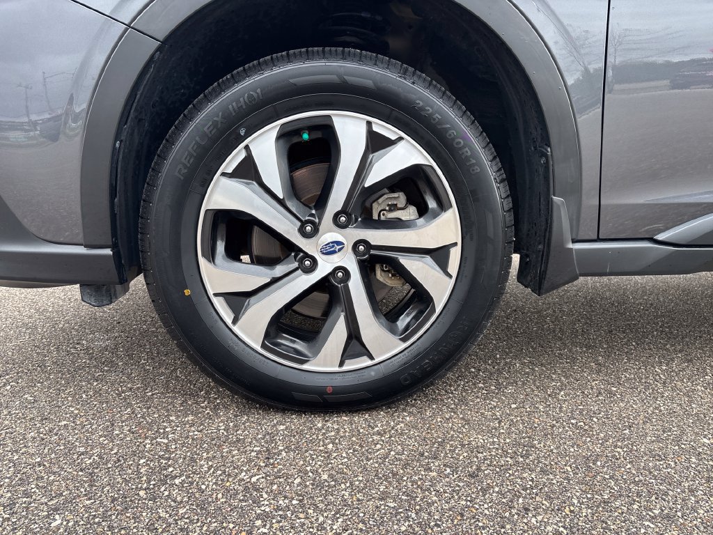 Used 2020 Subaru Outback Limited AWD/4WD image 29