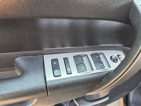 Used 2013 Chevrolet Silverado 1500 LT w/ All-Star Edition AWD/4WD image 24