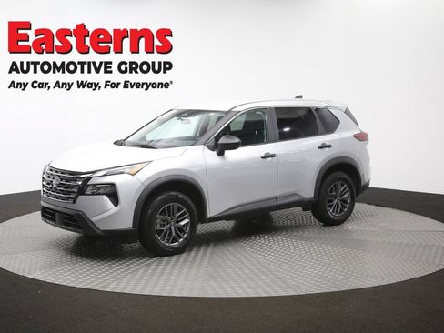 Used 2024 Nissan Rogue S FWD image 56