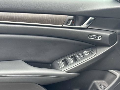Certified 2021 Honda Accord EX-L image 18