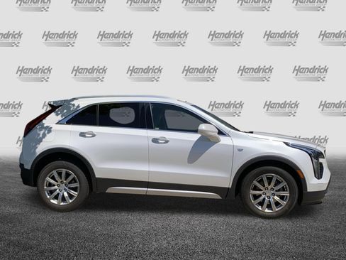 Used 2020 Cadillac XT4 Premium Luxury w/ Driver Awareness Package FWD image 11