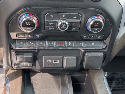 Used 2021 GMC Sierra 1500 SLT w/ SLT Premium Plus Package image 25