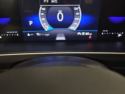 Used 2024 Volkswagen Tiguan Wolfsburg Edition image 19