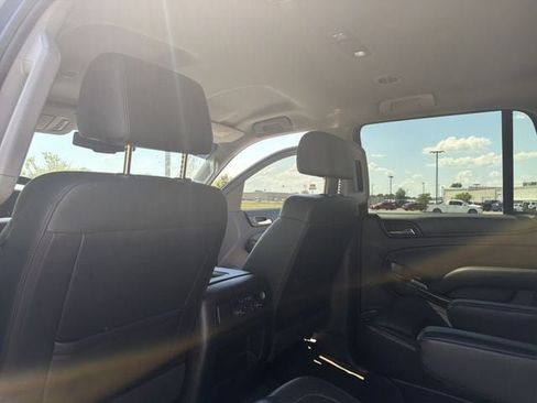 Used 2017 Chevrolet Tahoe LT w/ Luxury Package AWD/4WD image 13