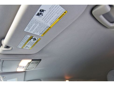 Used 2023 Nissan Pathfinder SV image 31