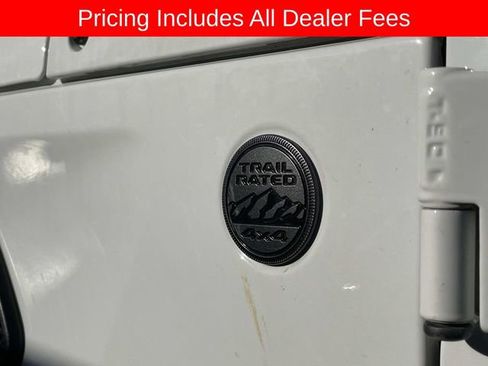 Used 2023 Jeep Wrangler Unlimited Sport AWD/4WD image 11