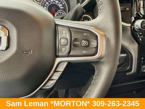 Used 2025 RAM 2500 Big Horn AWD/4WD image 32