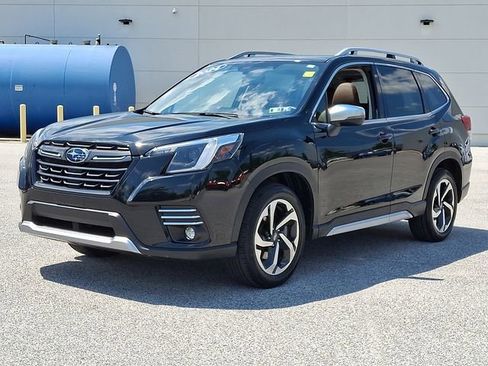 Used 2024 Subaru Forester Touring AWD/4WD image 6