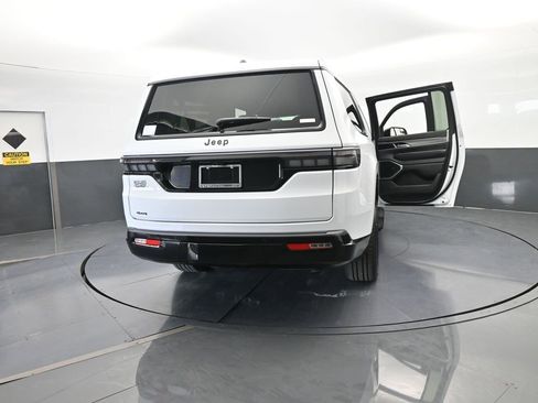 New 2026 Jeep Grand Wagoneer L Limited image 71