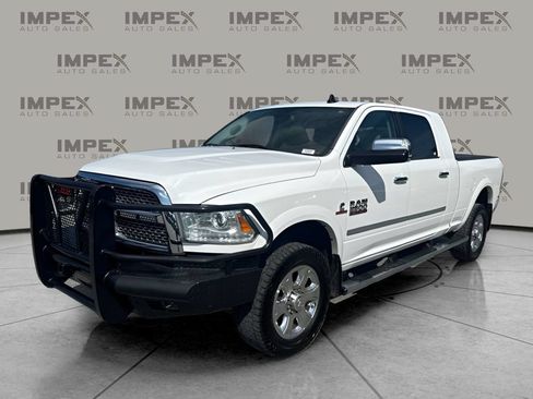 Used 2014 RAM 2500 Laramie w/ Convenience Group AWD/4WD image 1