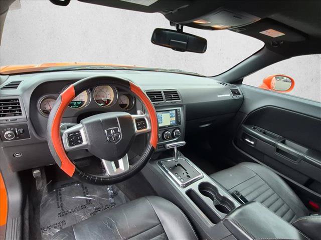 Used 2012 Dodge Challenger R/T RWD image 17