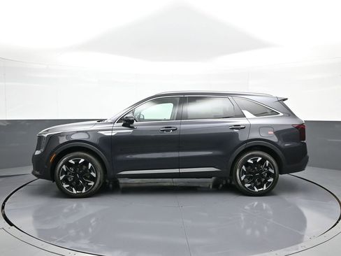New 2026 Kia Sorento EX AWD/4WD image 9