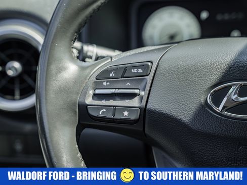 Used 2023 Hyundai Kona SEL FWD image 27