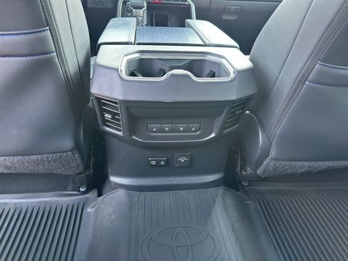 Used 2024 Toyota Tundra Platinum AWD/4WD image 22