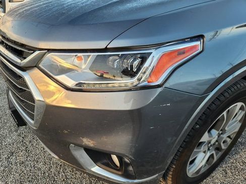Used 2020 Chevrolet Traverse Premier w/ LPO, Floor Liner Package FWD image 6