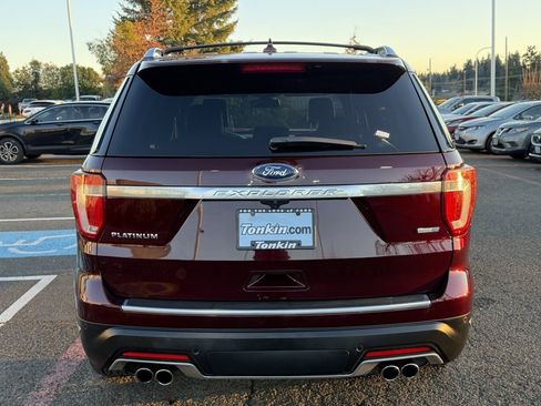 Used 2019 Ford Explorer Platinum image 7