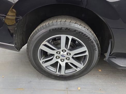 Used 2024 Ford Expedition Limited image 20