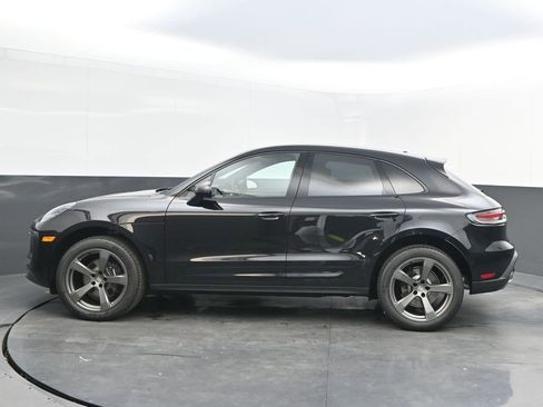 New 2026 Porsche Macan image 2