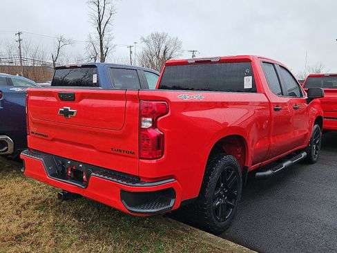 Certified 2024 Chevrolet Silverado 1500 Custom w/ Turbomax Blackout Package image 7