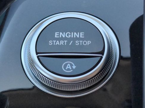 Certified 2023 Mercedes-Benz S 500 4MATIC image 28