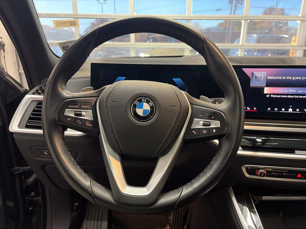 Used 2026 BMW X5 xDrive40i AWD/4WD image 31