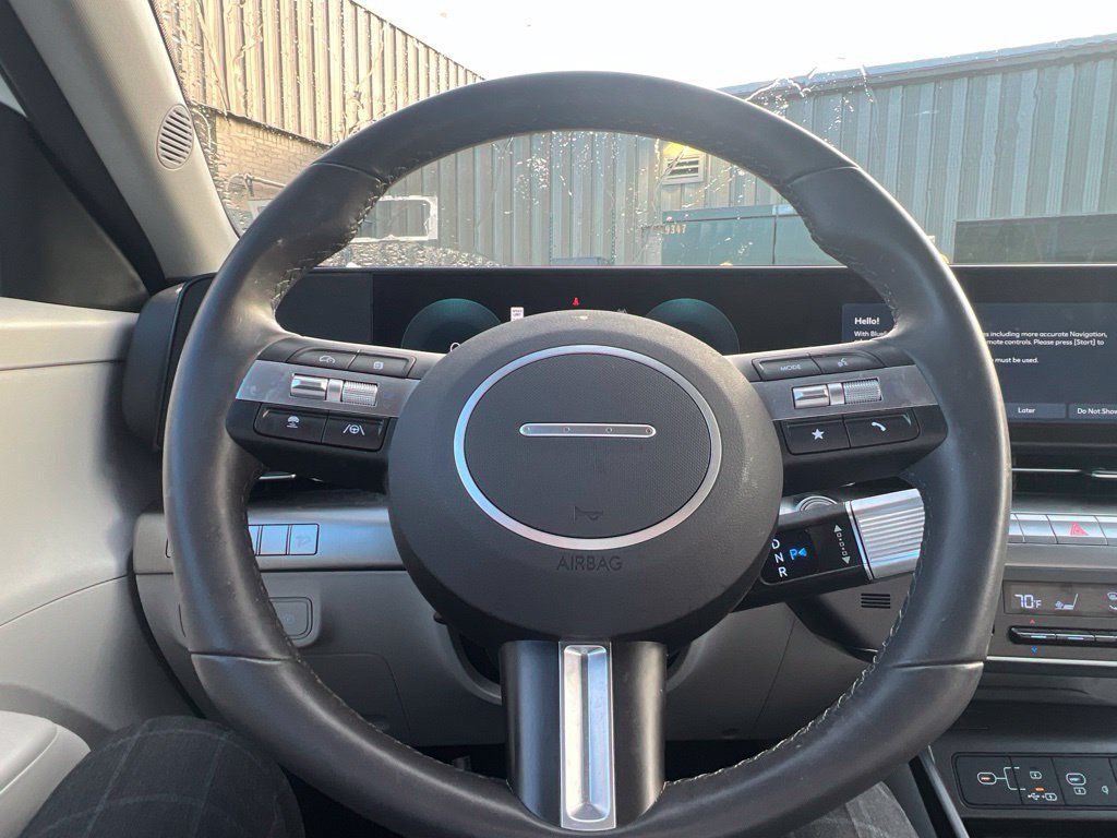 Certified 2025 Hyundai Kona SEL AWD/4WD image 14