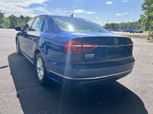 Used 2016 Volkswagen Passat 1.8T S FWD image 5