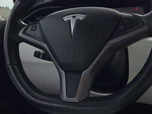 Used 2019 Tesla Model X Long Range image 35