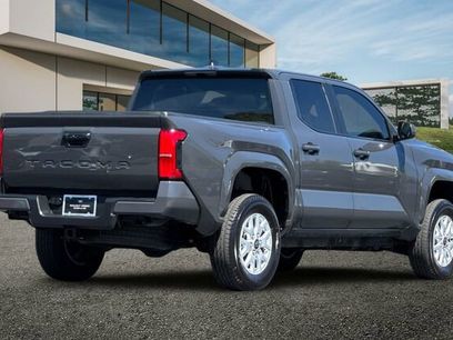 Used 2025 Toyota Tacoma SR5