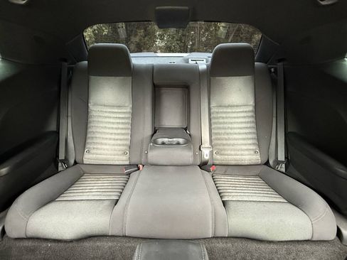 Used 2013 Dodge Challenger R/T RWD image 20