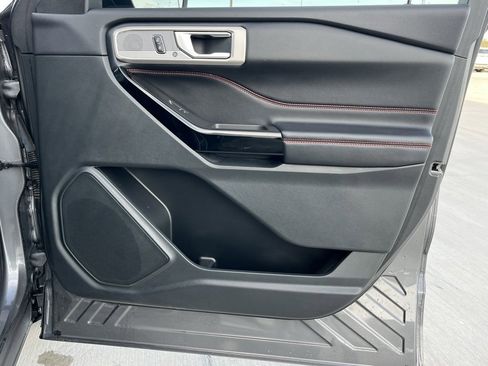 Used 2023 Ford Explorer ST-Line w/ Class IV Trailer Tow Package image 23