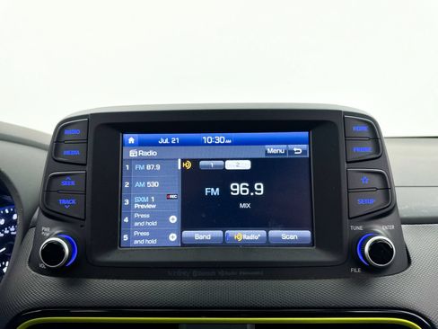 Used 2019 Hyundai Kona Limited AWD/4WD image 5