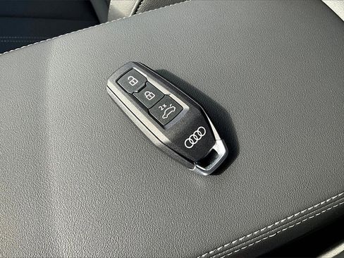 Used 2025 Audi Q5 Premium Plus image 10
