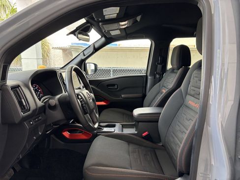 Used 2026 Nissan Frontier PRO-4X AWD/4WD image 27