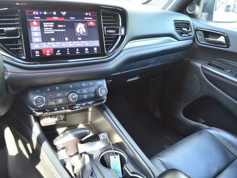 Used 2024 Dodge Durango GT image 24