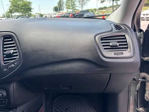 Used 2019 Jeep Compass Trailhawk AWD/4WD image 55