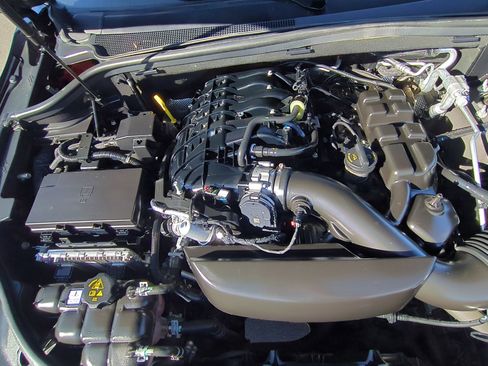 Used 2023 Dodge Durango GT image 35