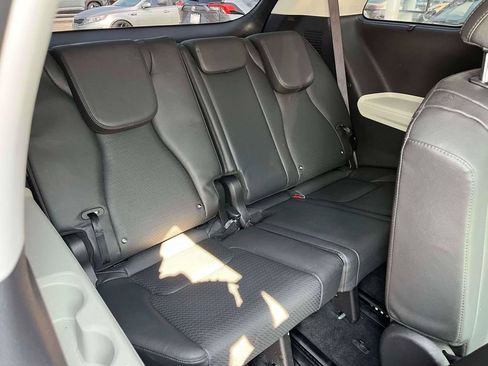 Used 2024 Kia Carnival SX Prestige FWD image 10