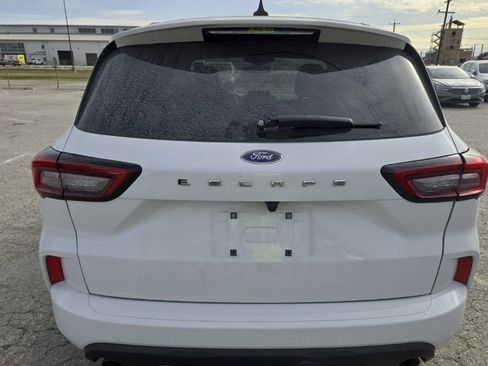 Used 2023 Ford Escape ST-Line image 3