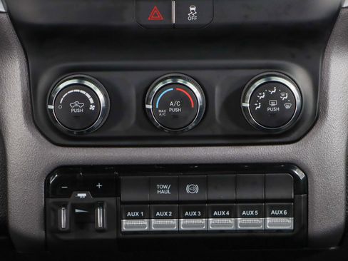 Used 2024 RAM 3500 SLT w/ Quick Order Package 2YG SLT image 19