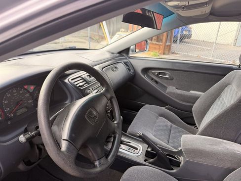 Used 2001 Honda Accord LX image 11